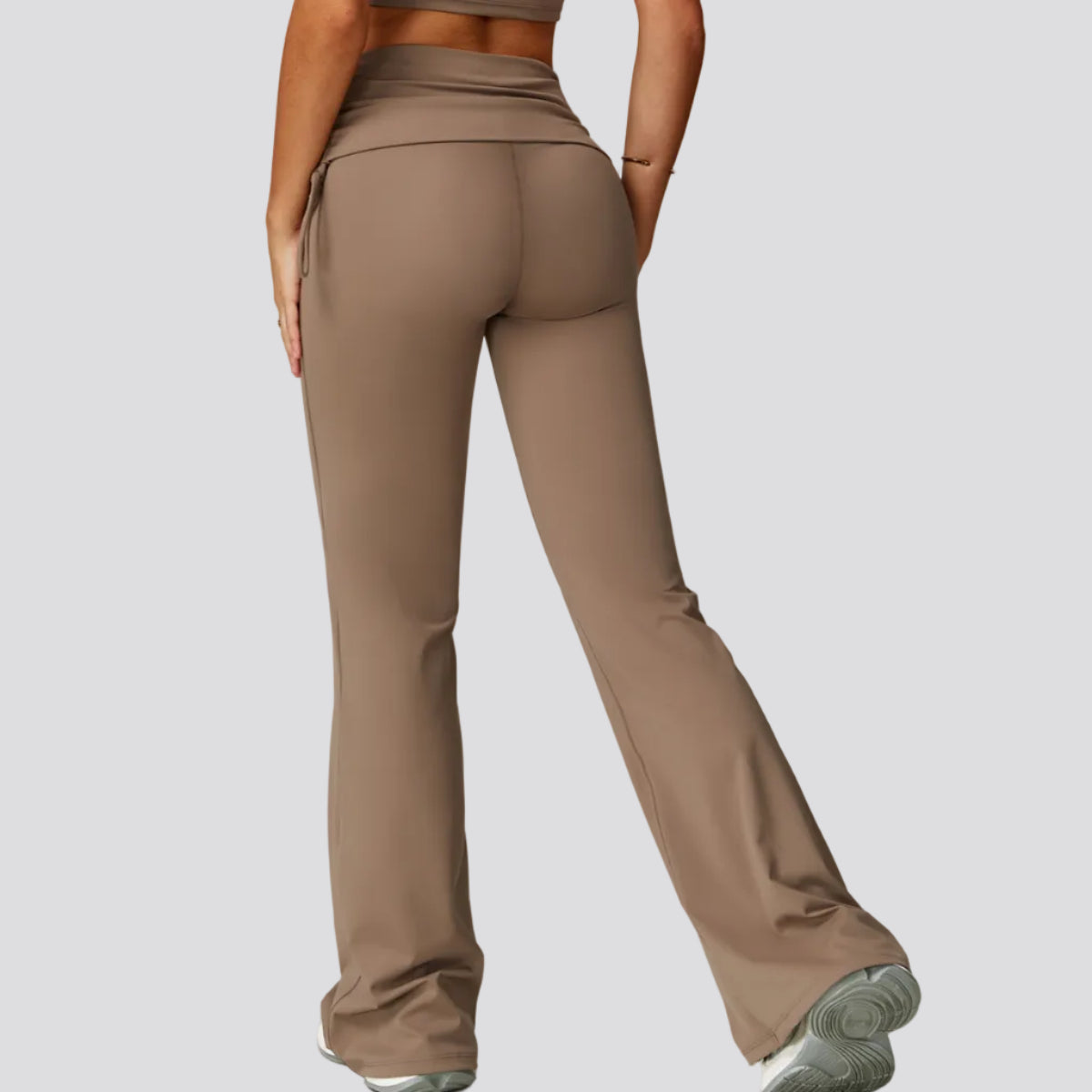 calça fitness,
calça fitness feminina,
calça academia feminina,
calça esportiva feminina,
calça para treino,
calça gym feminina,
calça flare fitness,
calça flare feminina,