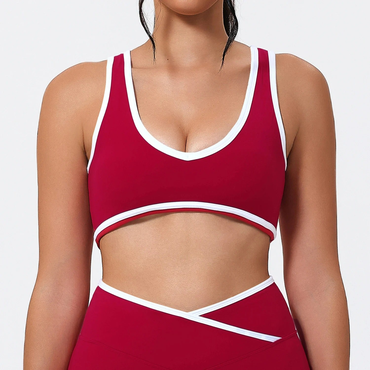 top,
cropped,
top fitness feminino,
cropped fitness feminino,
top academia feminino,
cropped academia feminino,
top esportivo feminino,
top para treino,
top gym feminino,
roupa fitness,