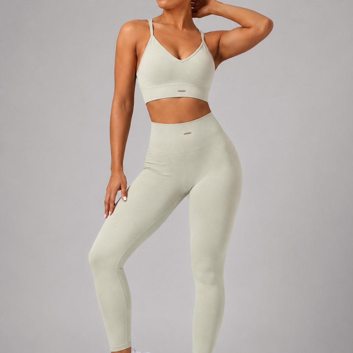 Conjunto Top Push Up com Legging Isis
