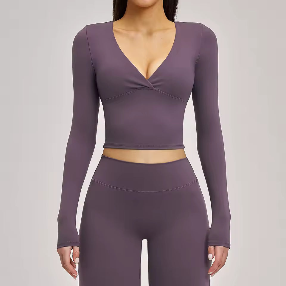 top,
cropped,
top fitness feminino,
cropped fitness feminino,
top academia feminino,
cropped academia feminino,
top esportivo feminino,
top para treino,
top gym feminino,
roupa fitness,