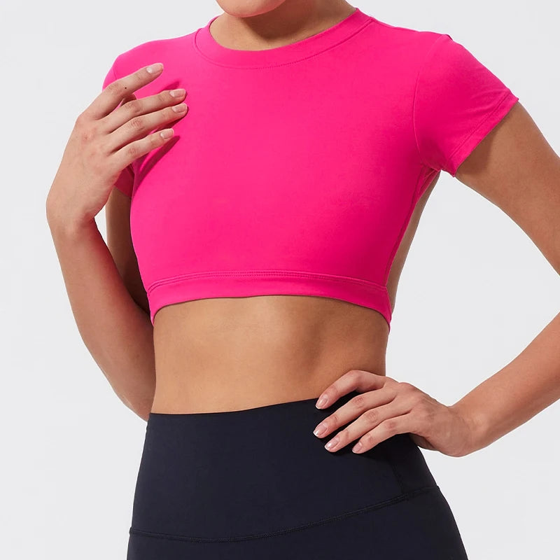 top,
cropped,
top fitness feminino,
cropped fitness feminino,
top academia feminino,
cropped academia feminino,
top esportivo feminino,
top para treino,
top gym feminino,
roupa fitness,