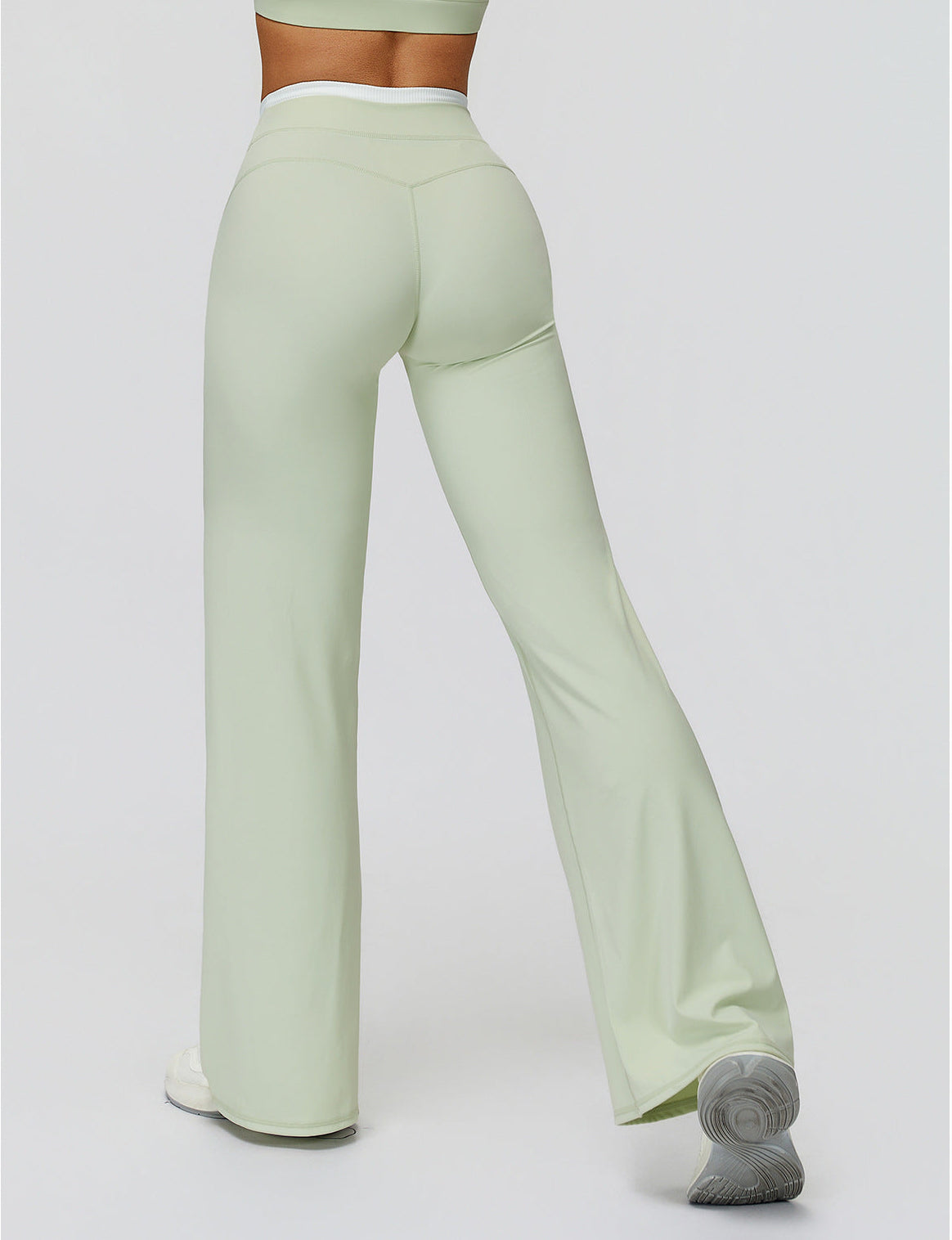 calça fitness,
calça fitness feminina,
calça academia feminina,
calça esportiva feminina,
calça para treino,
calça gym feminina,
calça flare fitness,
calça flare feminina,