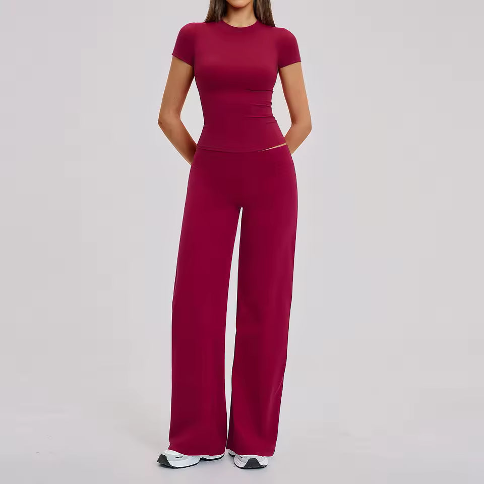 Conjunto Cropped Manga Curta com Calça Efeito Buum Soft Motion