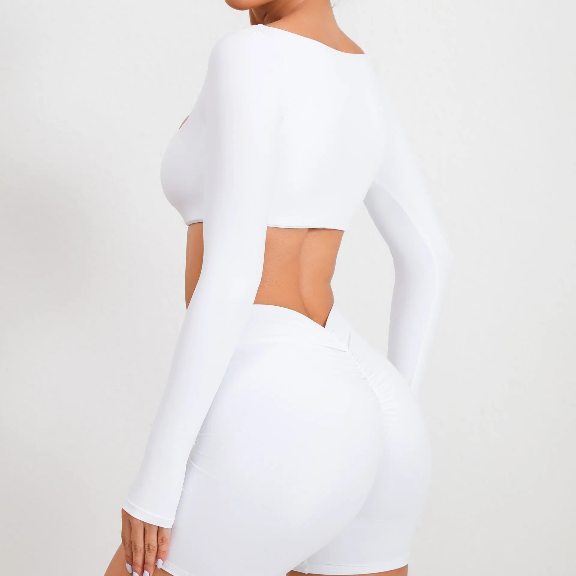 top,
cropped,
top fitness feminino,
cropped fitness feminino,
top academia feminino,
cropped academia feminino,
top esportivo feminino,
top para treino,
top gym feminino,
roupa fitness,
