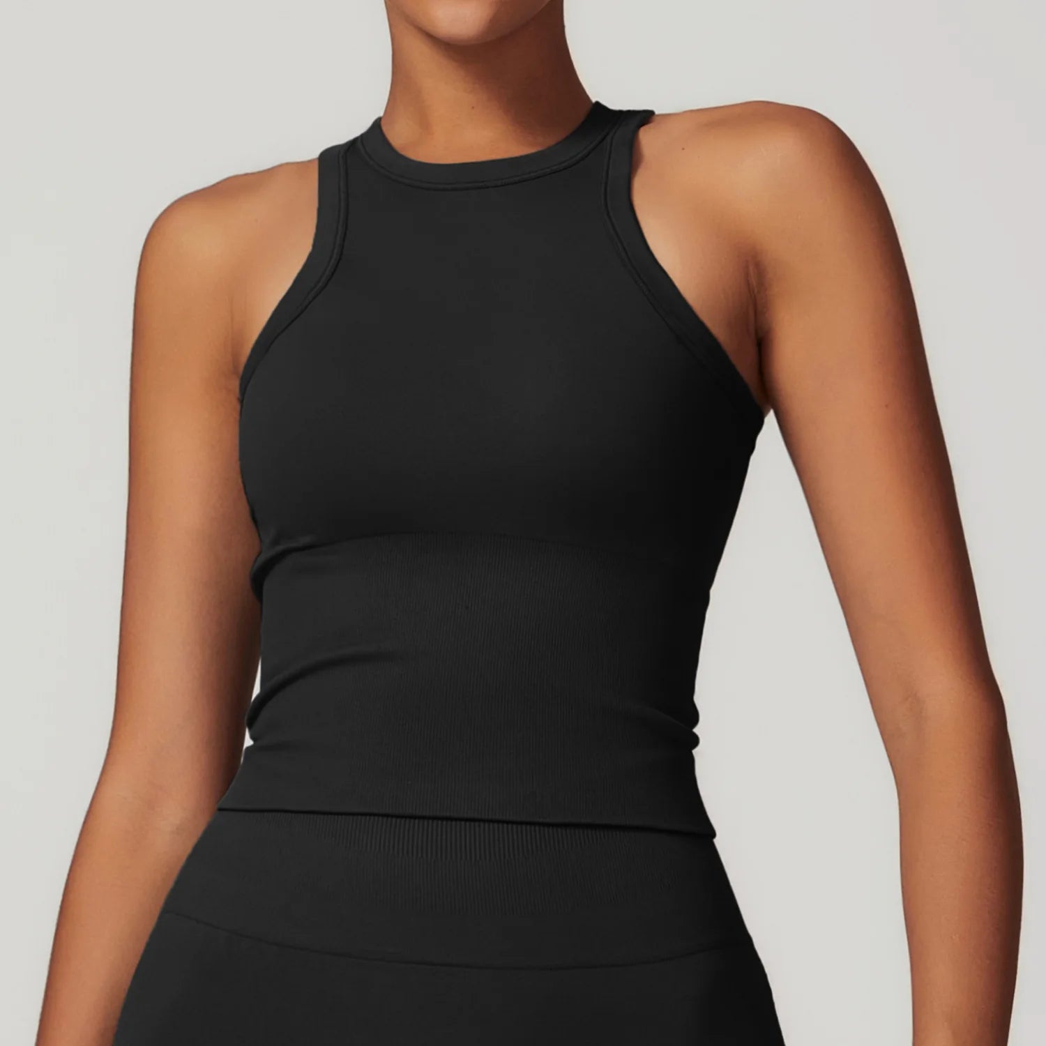 top,
cropped,
top fitness feminino,
cropped fitness feminino,
top academia feminino,
cropped academia feminino,
top esportivo feminino,
top para treino,
top gym feminino,
roupa fitness,