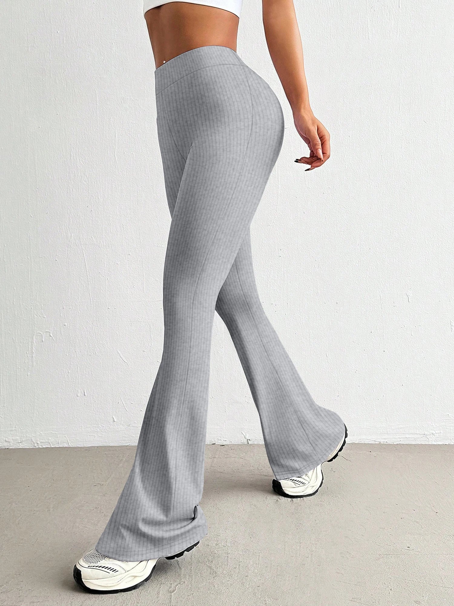 calça fitness,
calça fitness feminina,
calça academia feminina,
calça esportiva feminina,
calça para treino,
calça gym feminina,
calça flare fitness,
calça flare feminina,