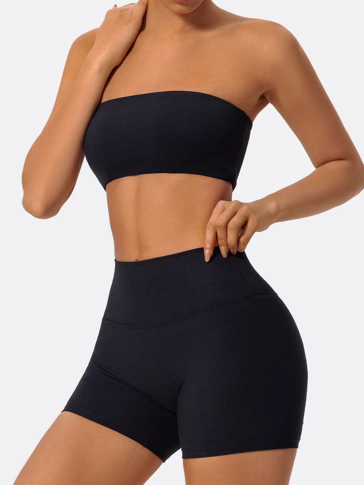 Conjunto Top Faixa com Shorts Basic