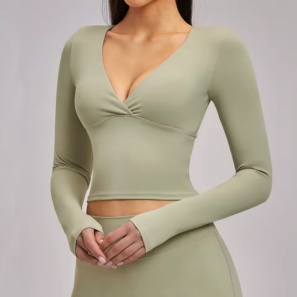 top,
cropped,
top fitness feminino,
cropped fitness feminino,
top academia feminino,
cropped academia feminino,
top esportivo feminino,
top para treino,
top gym feminino,
roupa fitness,