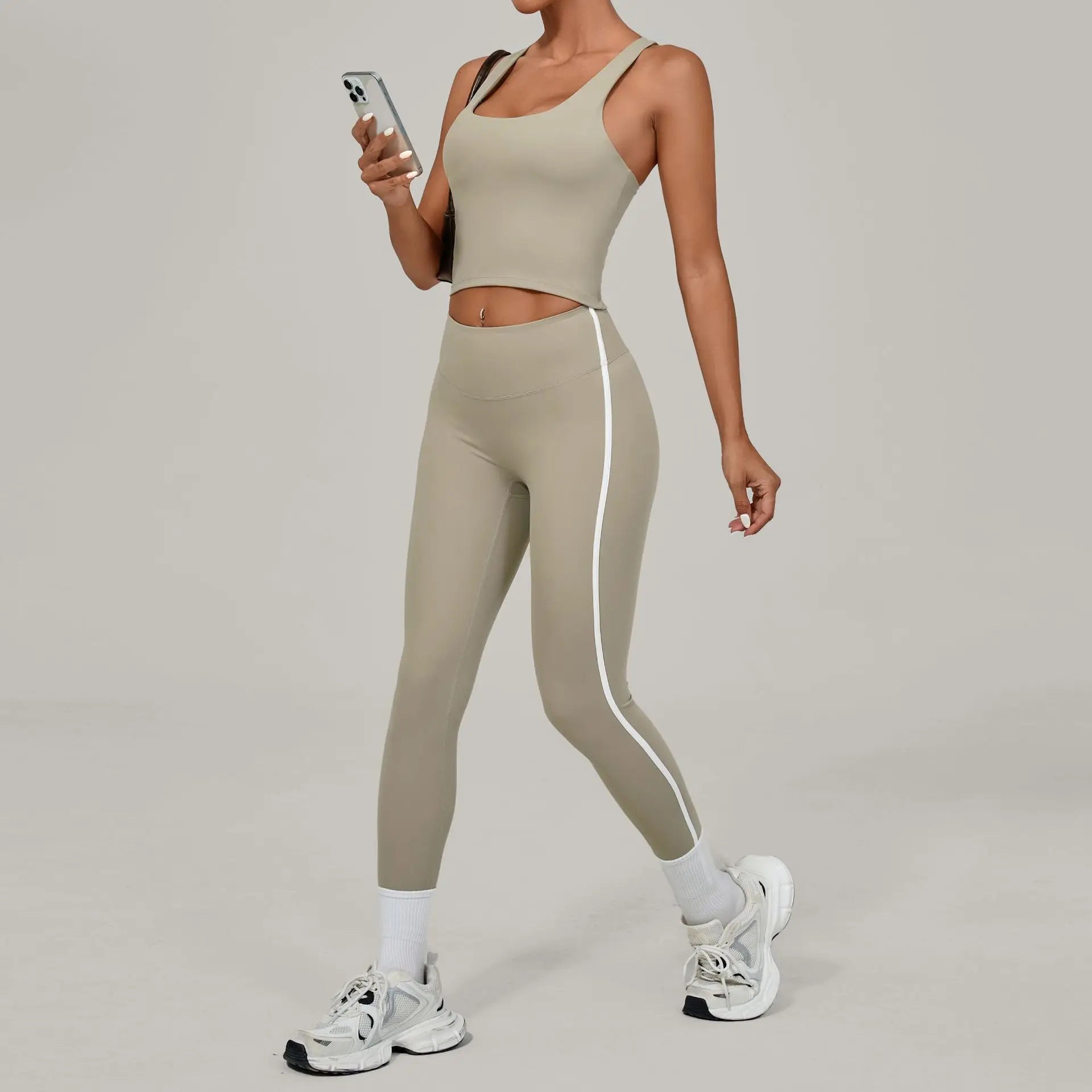 conjunto fitness,
conjunto fitness feminino,
conjunto academia feminino,
conjunto esportivo feminino,
conjunto para treino,
conjunto gym feminino,
conjunto top e legging,
conjunto top e calça,
conjunto fitness compressão,
conjunto fitness confortável,
conjunto fitness cintura alta,
conjunto fitness push up,
conjunto fitness modelador,
top e legging,
top e calça academia,