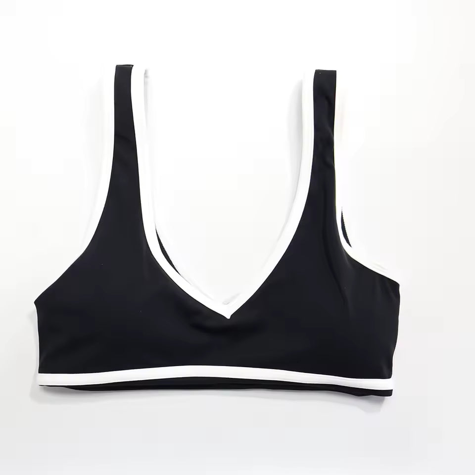 top,
cropped,
top fitness feminino,
cropped fitness feminino,
top academia feminino,
cropped academia feminino,
top esportivo feminino,
top para treino,
top gym feminino,
roupa fitness,