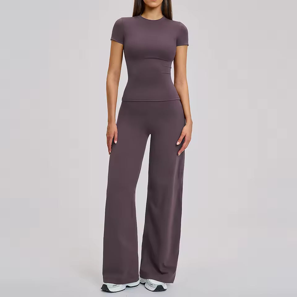 conjunto fitness,
conjunto fitness feminino,
conjunto academia feminino,
conjunto esportivo feminino,
conjunto para treino,
conjunto gym feminino,
conjunto top e legging,
conjunto top e calça,
conjunto fitness compressão,
conjunto fitness confortável,
conjunto fitness cintura alta,
conjunto fitness push up,
conjunto fitness modelador,
top e legging,
top e calça academia,