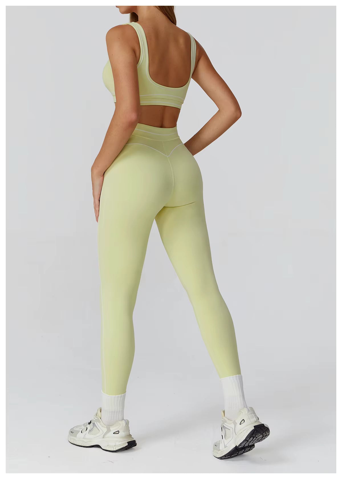 Conjunto Top Push Up e Legging Laris