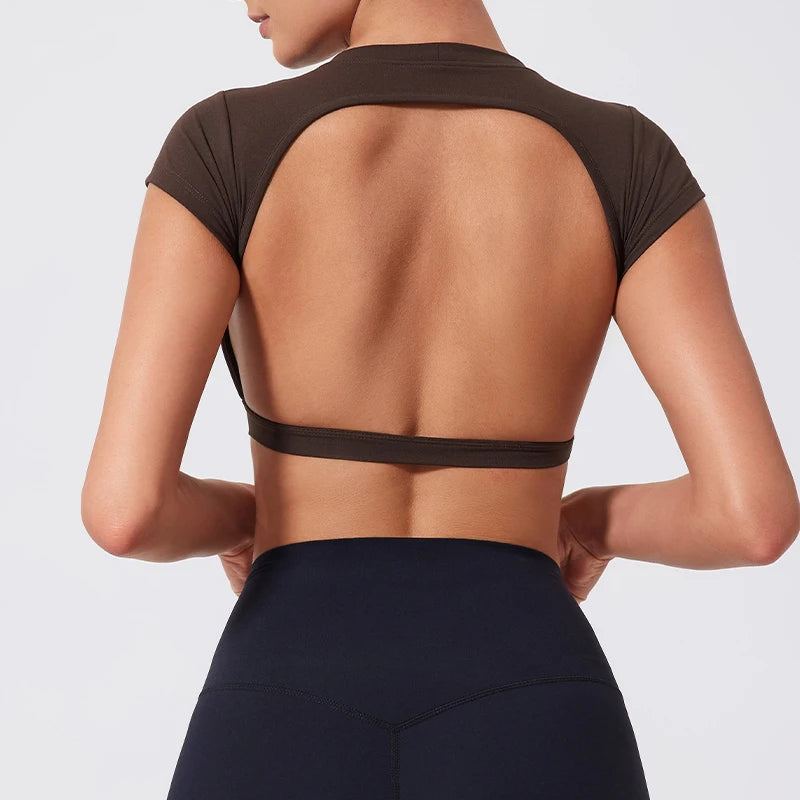 top,
cropped,
top fitness feminino,
cropped fitness feminino,
top academia feminino,
cropped academia feminino,
top esportivo feminino,
top para treino,
top gym feminino,
roupa fitness,
