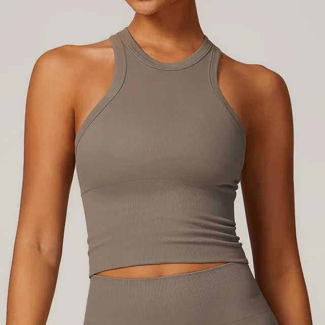 top,
cropped,
top fitness feminino,
cropped fitness feminino,
top academia feminino,
cropped academia feminino,
top esportivo feminino,
top para treino,
top gym feminino,
roupa fitness,