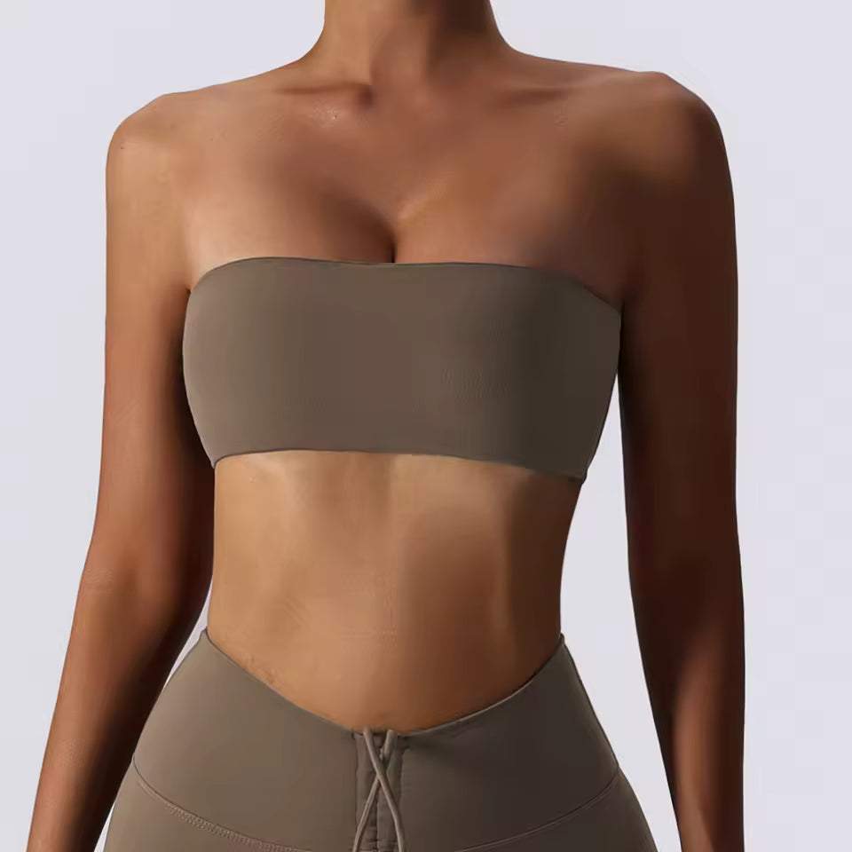 top,
cropped,
top fitness feminino,
cropped fitness feminino,
top academia feminino,
cropped academia feminino,
top esportivo feminino,
top para treino,
top gym feminino,
roupa fitness,