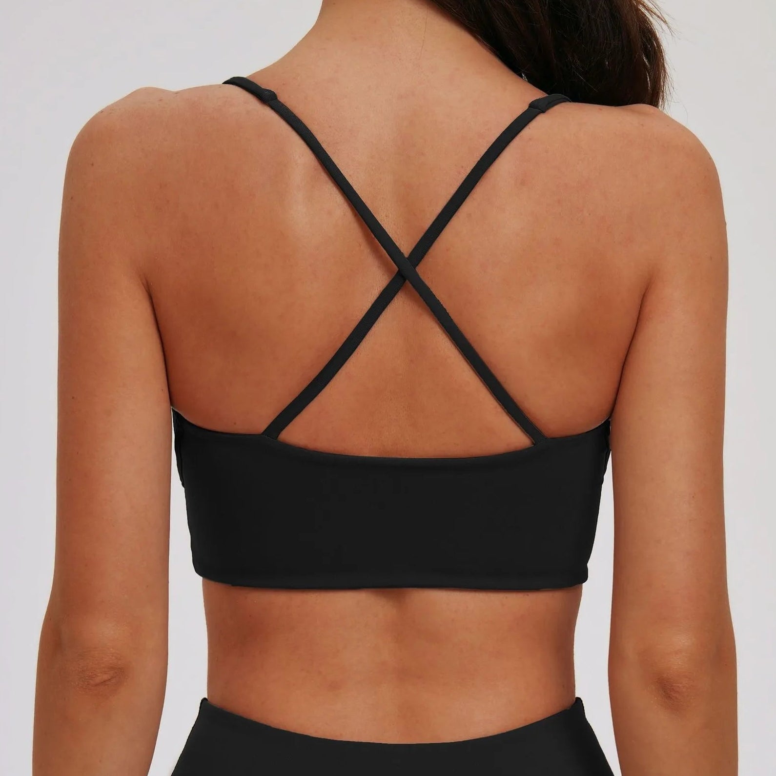 top,
cropped,
top fitness feminino,
cropped fitness feminino,
top academia feminino,
cropped academia feminino,
top esportivo feminino,
top para treino,
top gym feminino,
roupa fitness,
