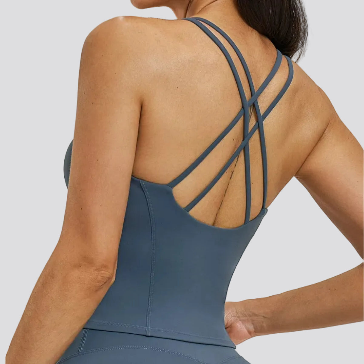 top,
cropped,
top fitness feminino,
cropped fitness feminino,
top academia feminino,
cropped academia feminino,
top esportivo feminino,
top para treino,
top gym feminino,
roupa fitness,