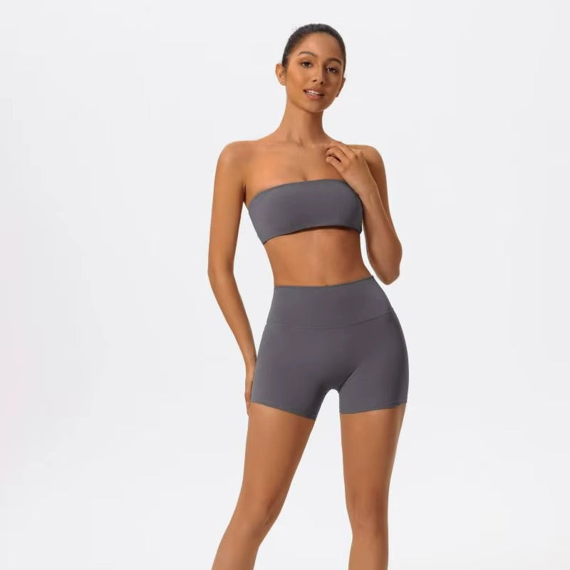 Conjunto Top Faixa com Shorts Basic