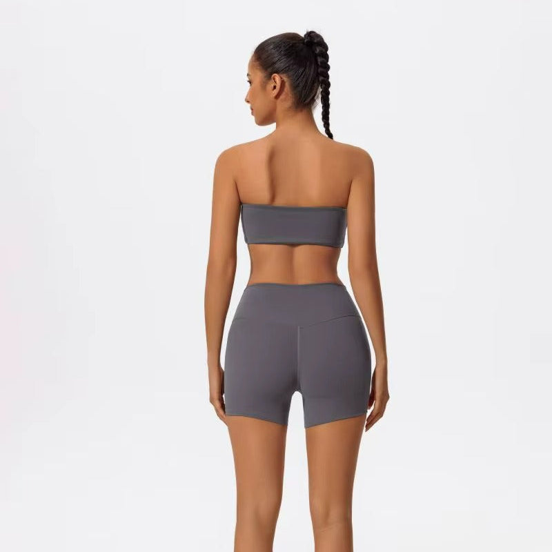 Conjunto Top Faixa com Shorts Basic
