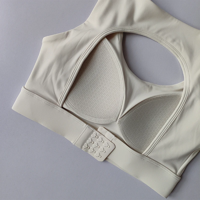 top,
cropped,
top fitness feminino,
cropped fitness feminino,
top academia feminino,
cropped academia feminino,
top esportivo feminino,
top para treino,
top gym feminino,
roupa fitness,
