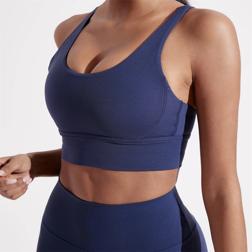 top,
cropped,
top fitness feminino,
cropped fitness feminino,
top academia feminino,
cropped academia feminino,
top esportivo feminino,
top para treino,
top gym feminino,
roupa fitness,