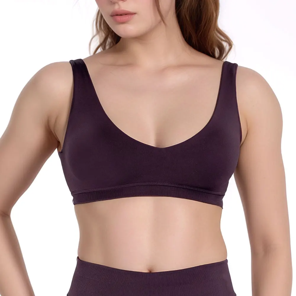 top,
cropped,
top fitness feminino,
cropped fitness feminino,
top academia feminino,
cropped academia feminino,
top esportivo feminino,
top para treino,
top gym feminino,
roupa fitness,