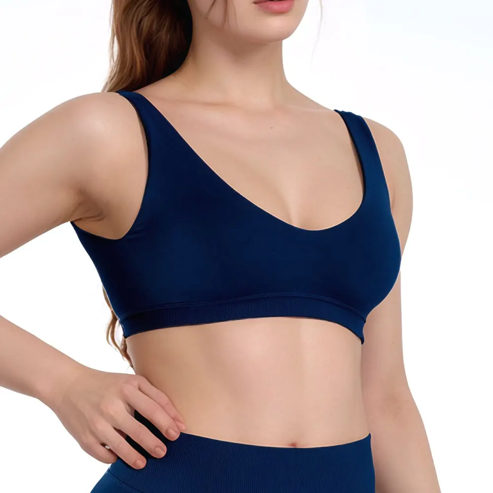 top,
cropped,
top fitness feminino,
cropped fitness feminino,
top academia feminino,
cropped academia feminino,
top esportivo feminino,
top para treino,
top gym feminino,
roupa fitness,