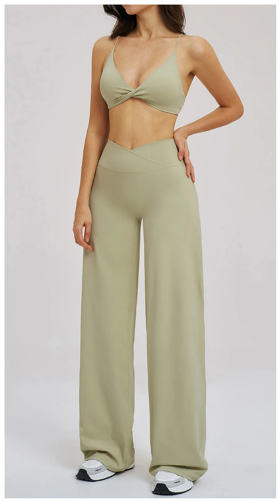 conjunto fitness,
conjunto fitness feminino,
conjunto academia feminino,
conjunto esportivo feminino,
conjunto para treino,
conjunto gym feminino,
conjunto top e legging,
conjunto top e calça,
conjunto fitness compressão,
conjunto fitness confortável,
conjunto fitness cintura alta,
conjunto fitness push up,
conjunto fitness modelador,
top e legging,
top e calça academia,