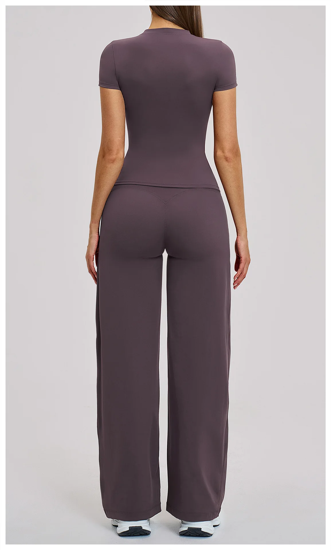 conjunto fitness,
conjunto fitness feminino,
conjunto academia feminino,
conjunto esportivo feminino,
conjunto para treino,
conjunto gym feminino,
conjunto top e legging,
conjunto top e calça,
conjunto fitness compressão,
conjunto fitness confortável,
conjunto fitness cintura alta,
conjunto fitness push up,
conjunto fitness modelador,
top e legging,
top e calça academia,