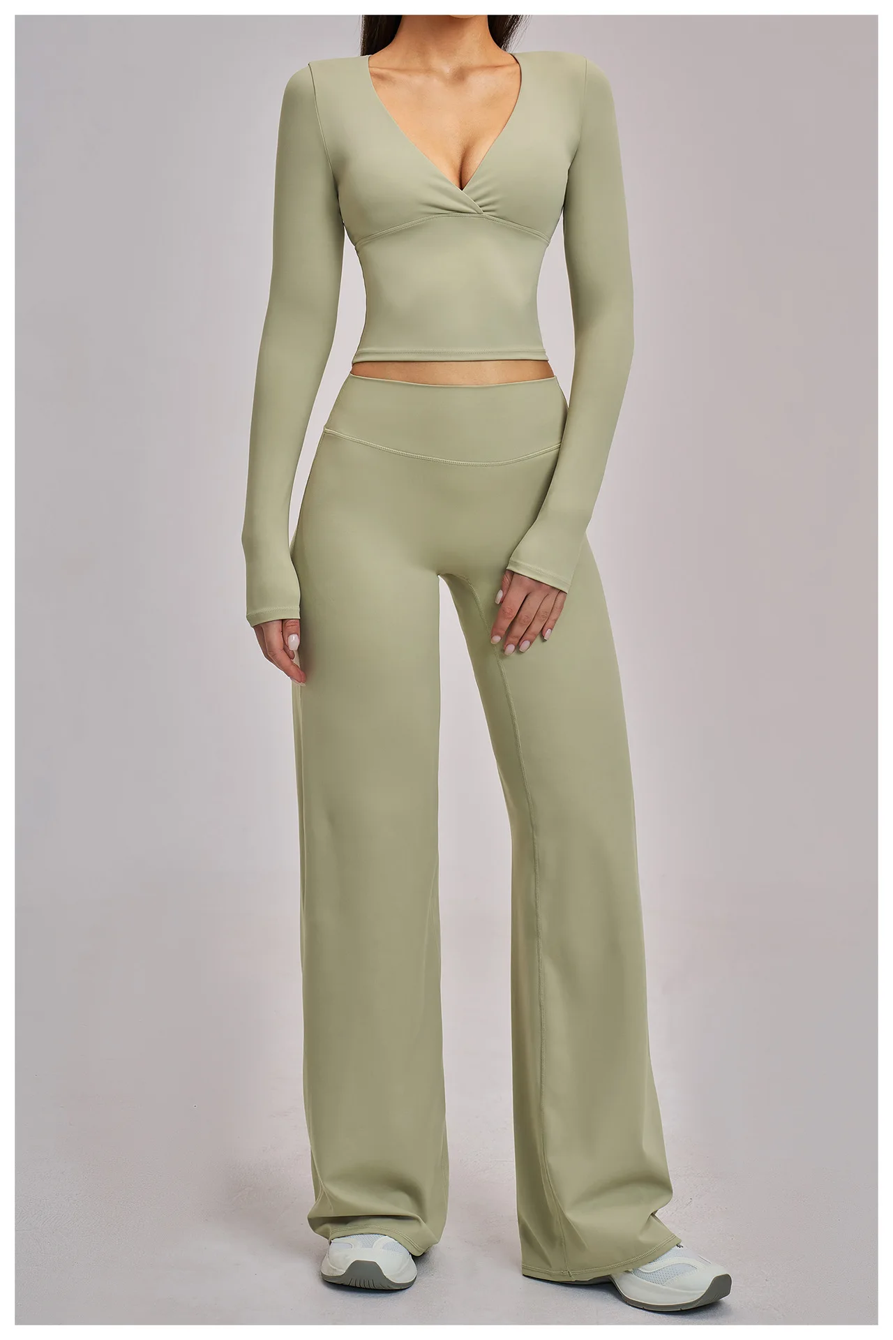 Conjunto Cropped Manga Longa com Calça Efeito Buum Soft Motion