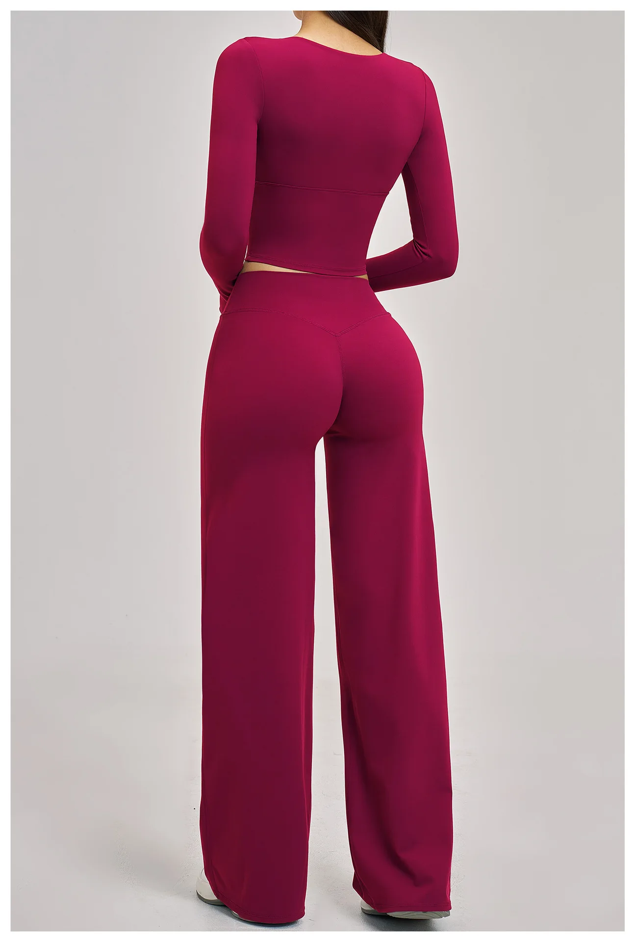 conjunto fitness,
conjunto fitness feminino,
conjunto academia feminino,
conjunto esportivo feminino,
conjunto para treino,
conjunto gym feminino,
conjunto top e legging,
conjunto top e calça,
conjunto fitness compressão,
conjunto fitness confortável,
conjunto fitness cintura alta,
conjunto fitness push up,
conjunto fitness modelador,
top e legging,
top e calça academia,