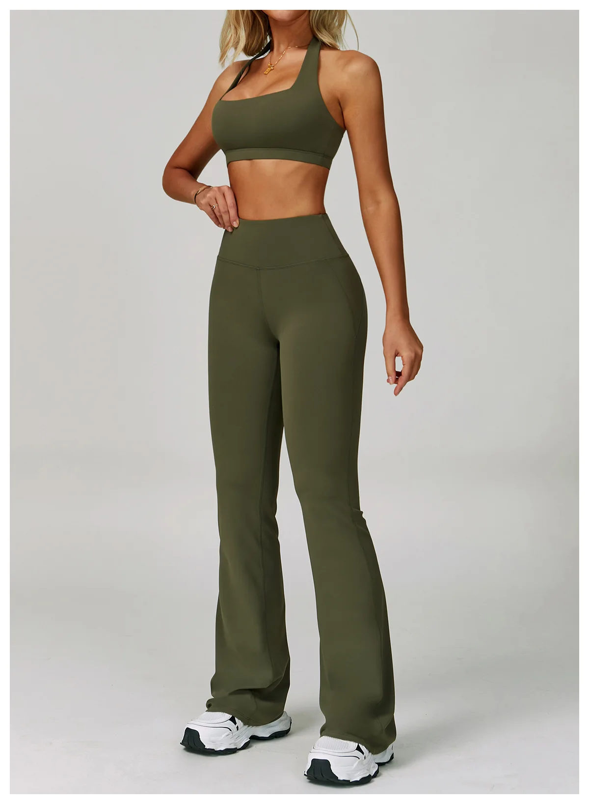 calça fitness,
calça fitness feminina,
calça academia feminina,
calça esportiva feminina,
calça para treino,
calça gym feminina,
calça flare fitness,
calça flare feminina,
legging,