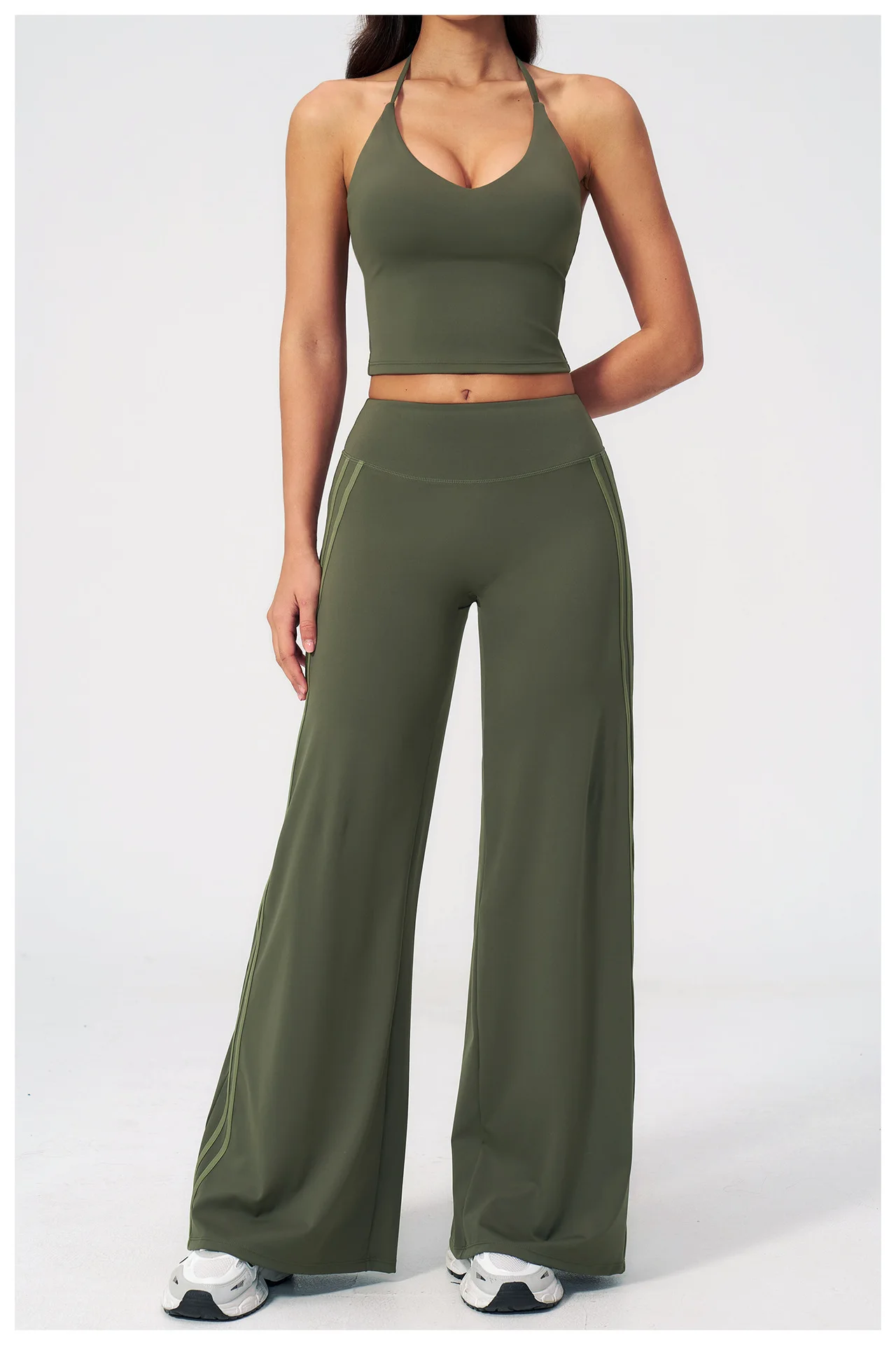 legging, calça wide leg fitness, calça wide leg feminina, calça wide leg academia feminina, calça wide leg esportiva feminina, calça wide leg para treino, calça wide leg gym feminina, calça wide leg modeladora, calça wide leg feminina cintura alta, calça wide leg efeito BUUM, calça wide leg fitness feminina, calça pantalona fitness feminina, calça wide leg casual esportiva, calça wide leg comfy feminina, calça wide leg premium feminina, calça wide leg aerolook, calça wide leg academia,