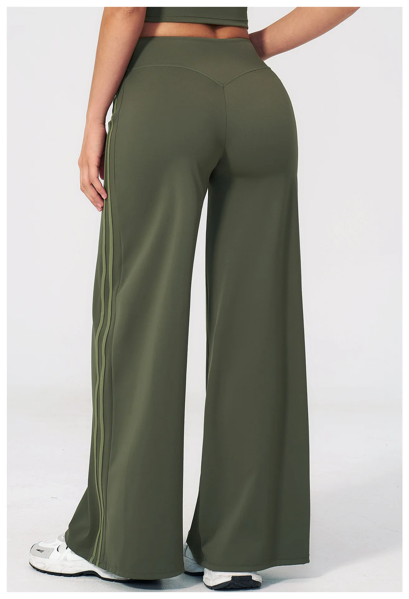 legging, calça wide leg fitness, calça wide leg feminina, calça wide leg academia feminina, calça wide leg esportiva feminina, calça wide leg para treino, calça wide leg gym feminina, calça wide leg modeladora, calça wide leg feminina cintura alta, calça wide leg efeito BUUM, calça wide leg fitness feminina, calça pantalona fitness feminina, calça wide leg casual esportiva, calça wide leg comfy feminina, calça wide leg premium feminina, calça wide leg aerolook, calça wide leg academia,