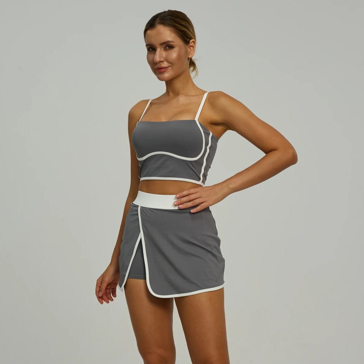 conjunto fitness,
conjunto fitness feminino,
conjunto academia feminino,
conjunto esportivo feminino,
conjunto para treino,
conjunto gym feminino,
conjunto top e shorts,
conjunto cropped e shorts,
conjunto fitness verão,
conjunto fitness confortável,
conjunto fitness compressão,
conjunto fitness cintura alta,
conjunto fitness push up,
conjunto fitness modelador,