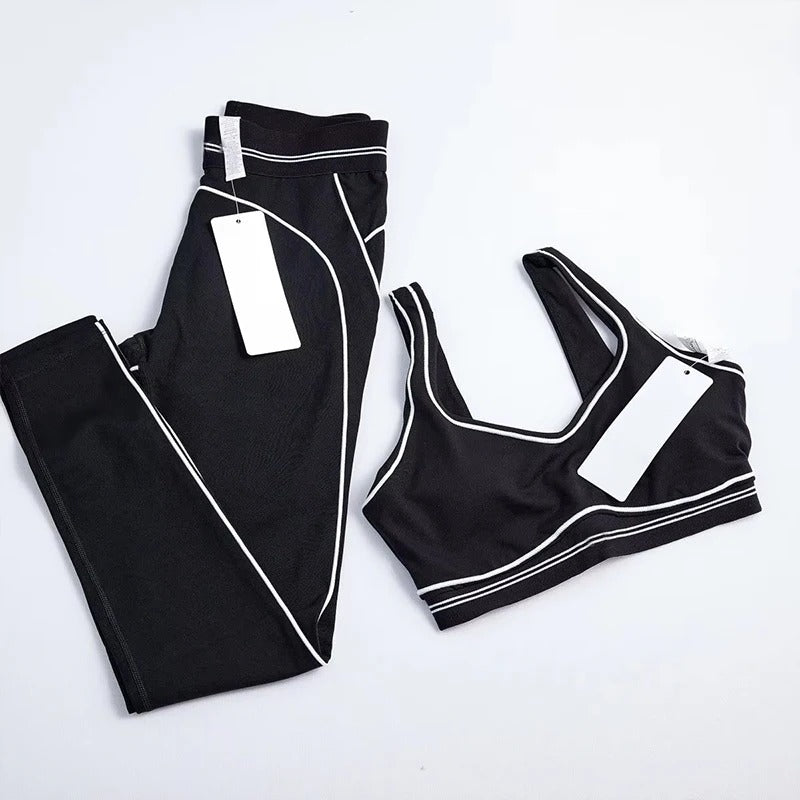 Conjunto Top Push Up com Leggings Recortes Dafini